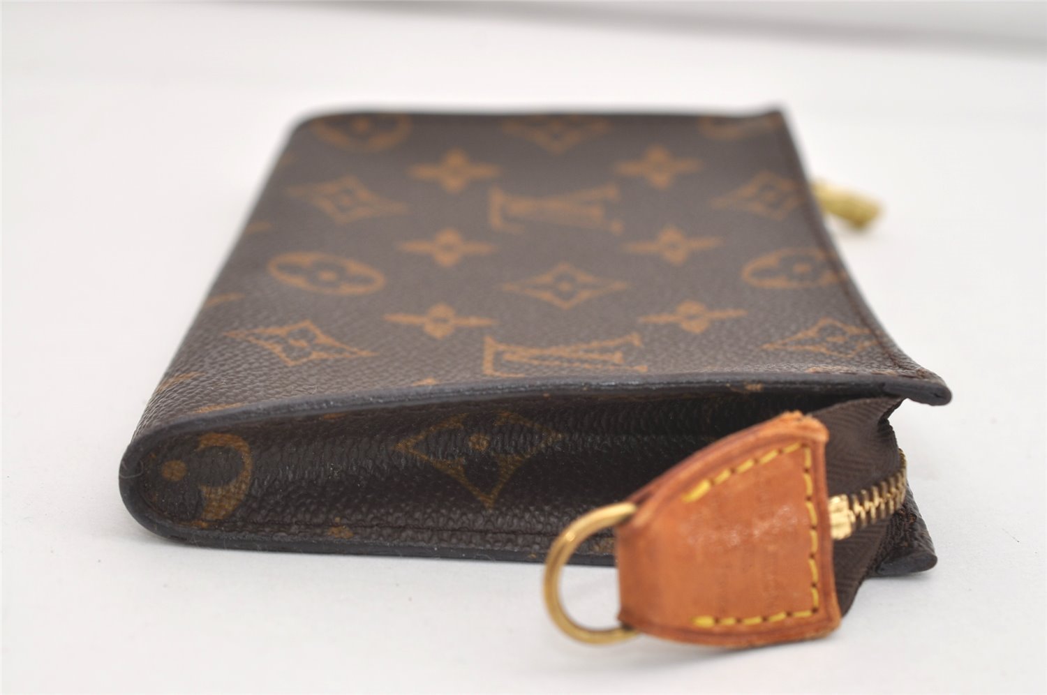 Authentic Louis Vuitton Monogram Pouch Purse For Bucket PM LV 3566J