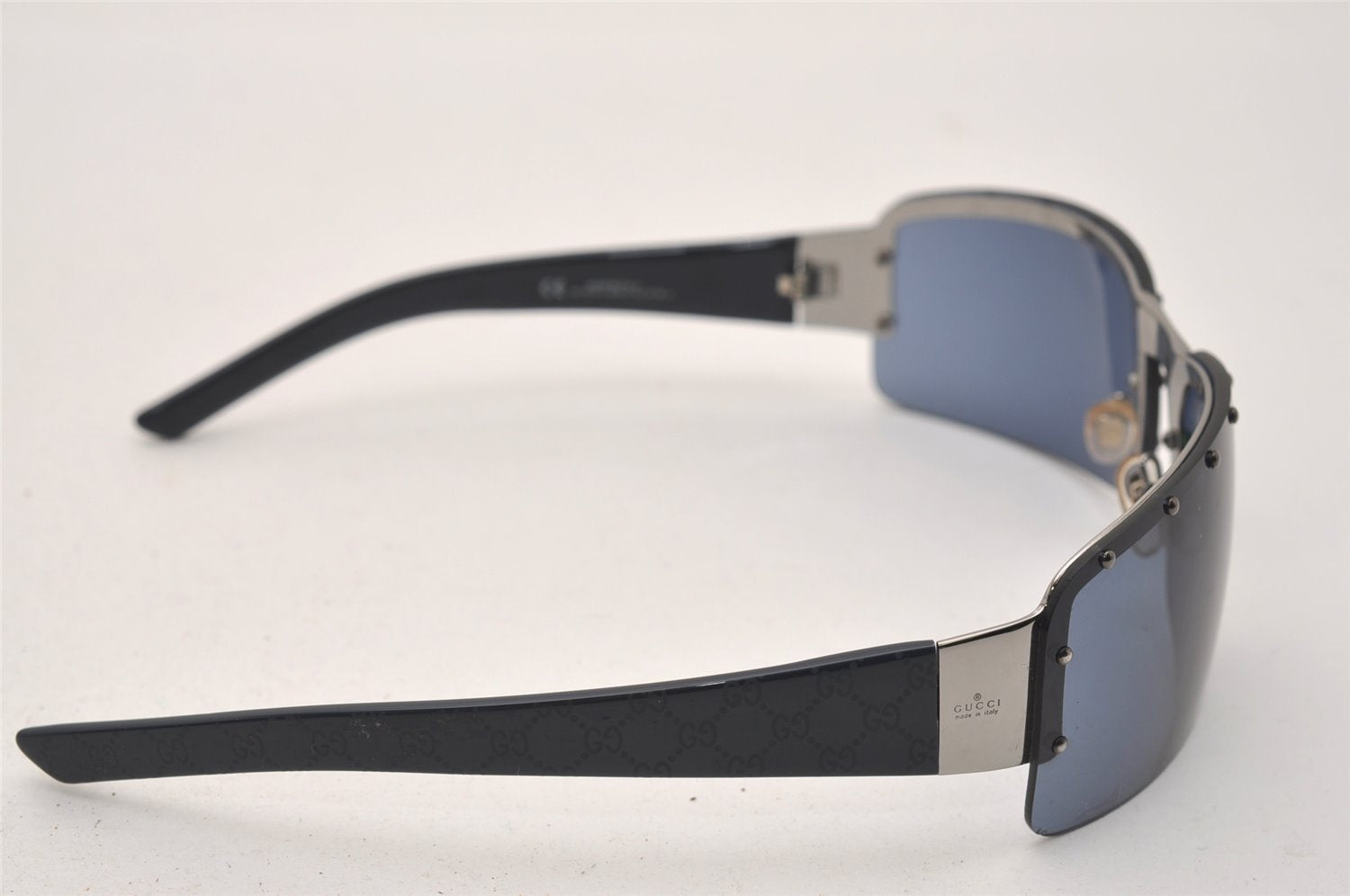 Authentic GUCCI Sunglasses Vintage Studded GG 1823/S Plastic Navy Blue 3573J