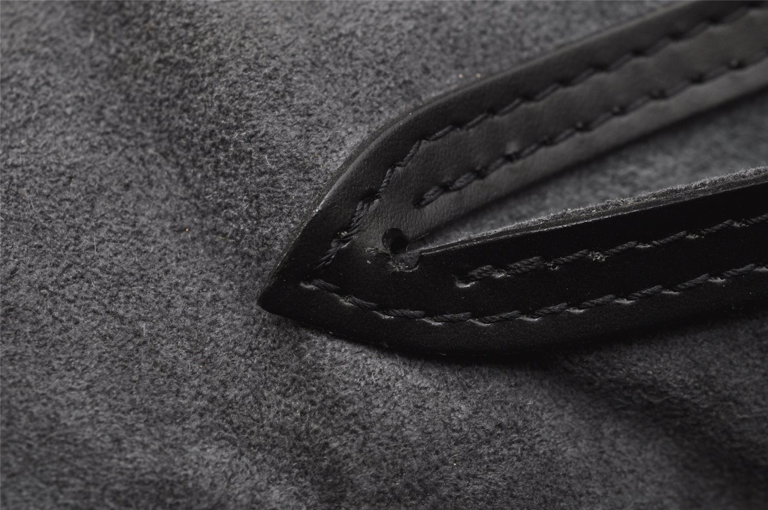 Authentic Louis Vuitton Epi Alma PM Hand Bag Black M40302 LV 3575I