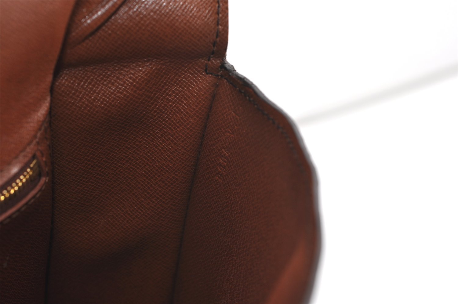 Authentic Louis Vuitton Monogram Saint Cloud GM M51242 Shoulder Cross Bag 3582I