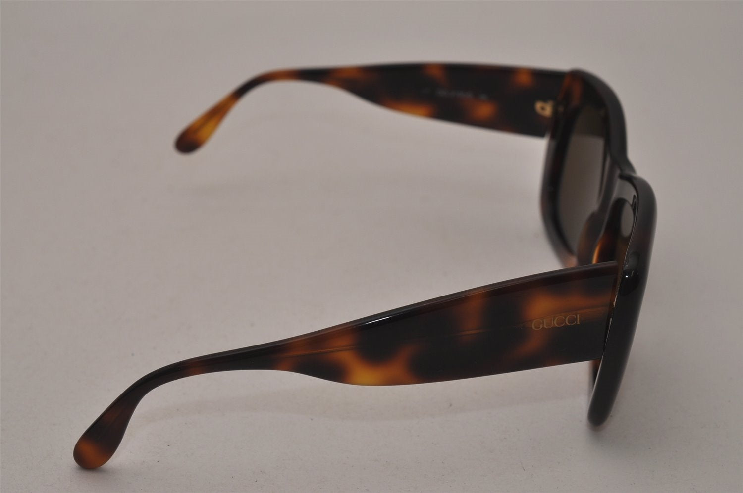 Authentic GUCCI Sunglasses Vintage Tortoise Shell GG 2150/S Plastic Brown 3583J