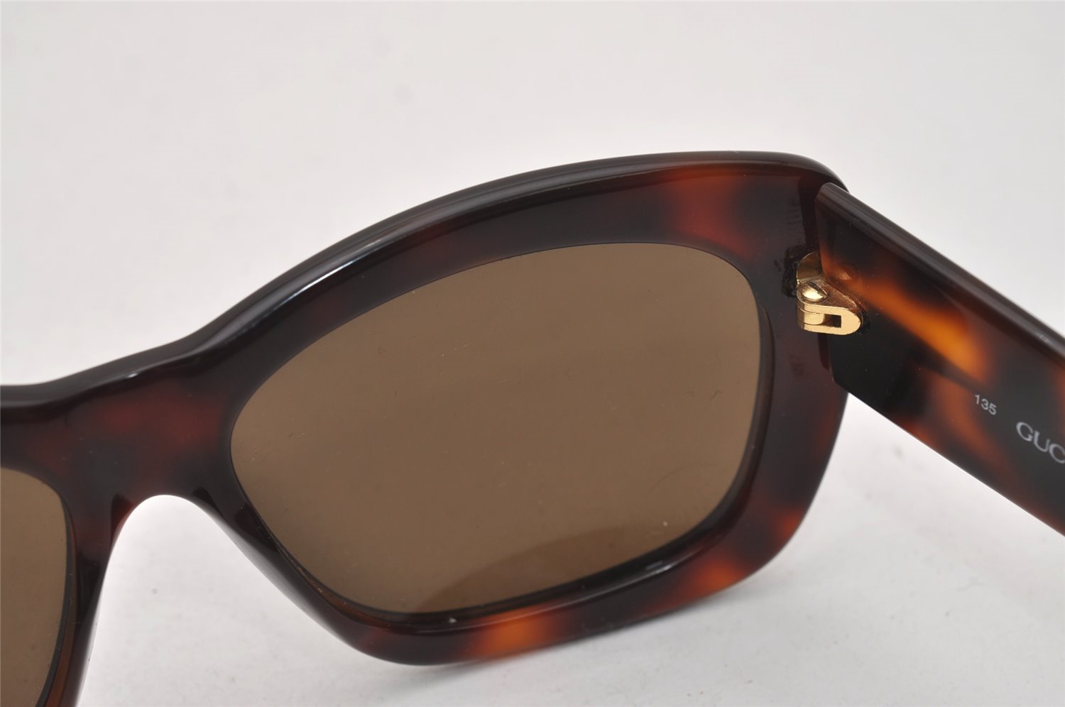 Authentic GUCCI Sunglasses Vintage Tortoise Shell GG 2150/S Plastic Brown 3583J