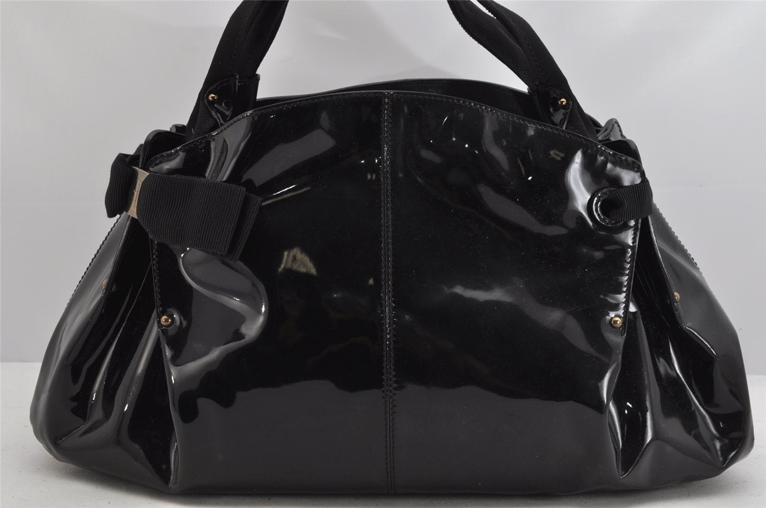 Authentic Salvatore Ferragamo Vara Ribbon Enamel Shoulder Tote Bag Black 3583K