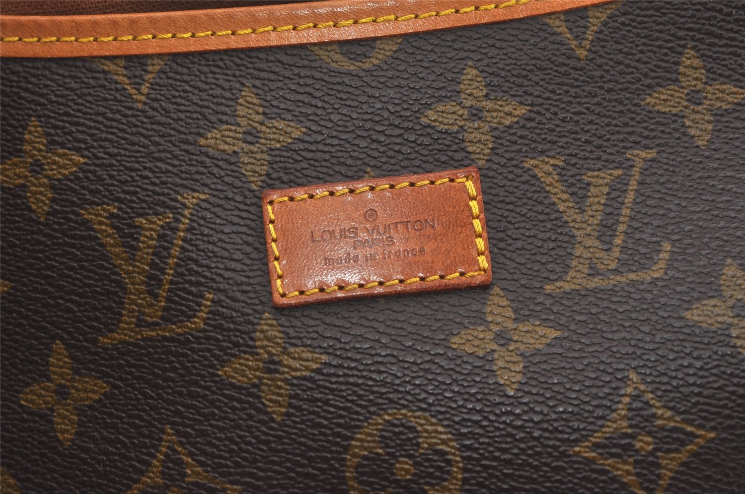 Authentic Louis Vuitton Monogram Saumur 35 Shoulder Cross Bag M42254 LV 3585J