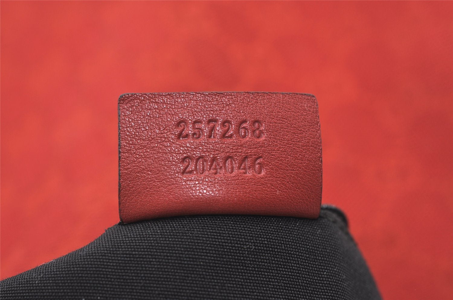 Authentic GUCCI Shoulder Hand Bag Purse GG Canvas Leather 257268 Red 3590J