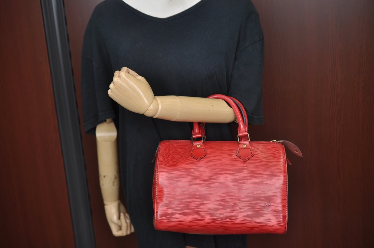 Authentic Louis Vuitton Epi Speedy 25 Hand Boston Bag Red M43017 LV 3600I