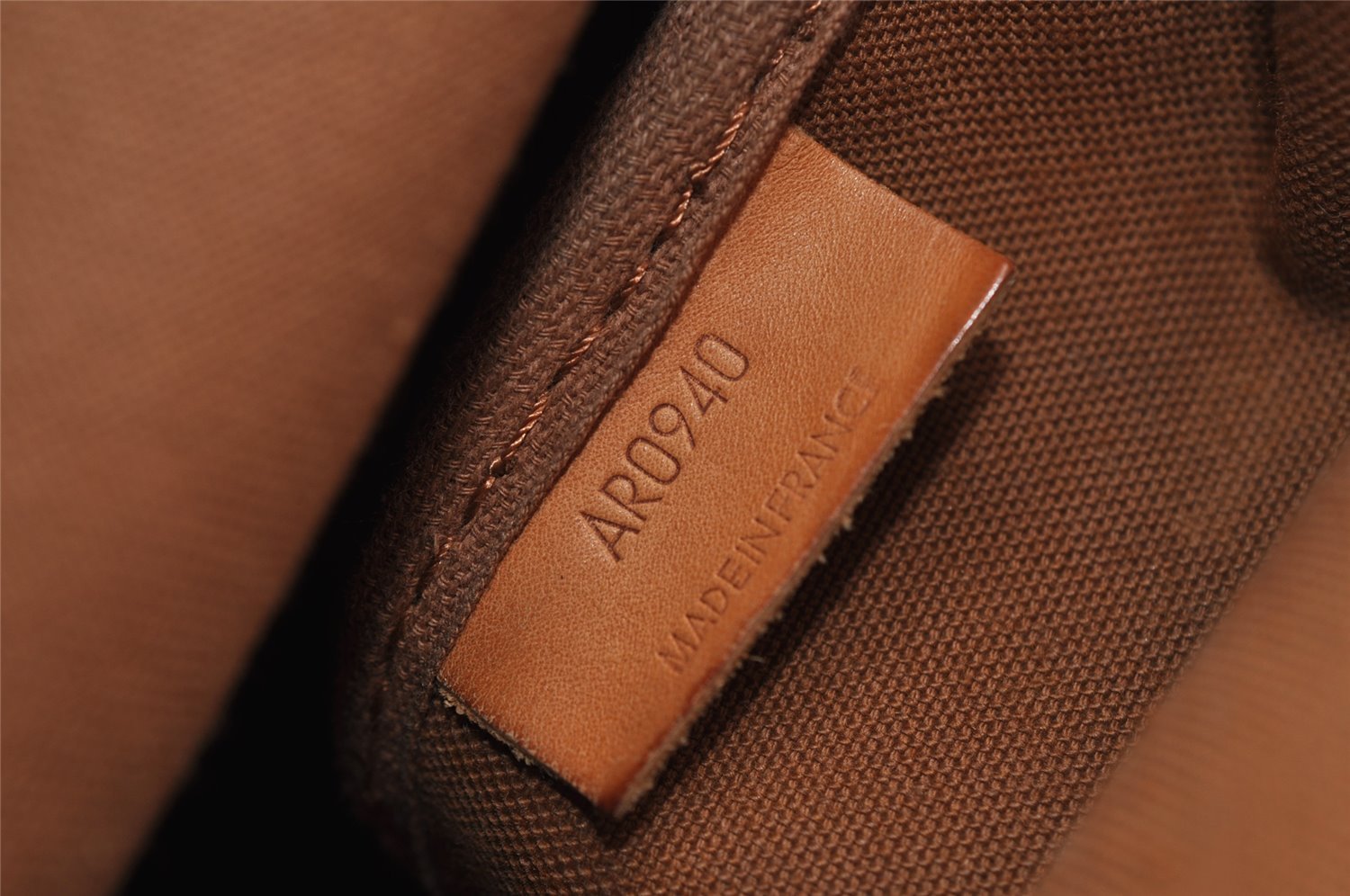 Authentic Louis Vuitton Monogram Saumur 35 Shoulder Cross Bag M42254 LV 3602I