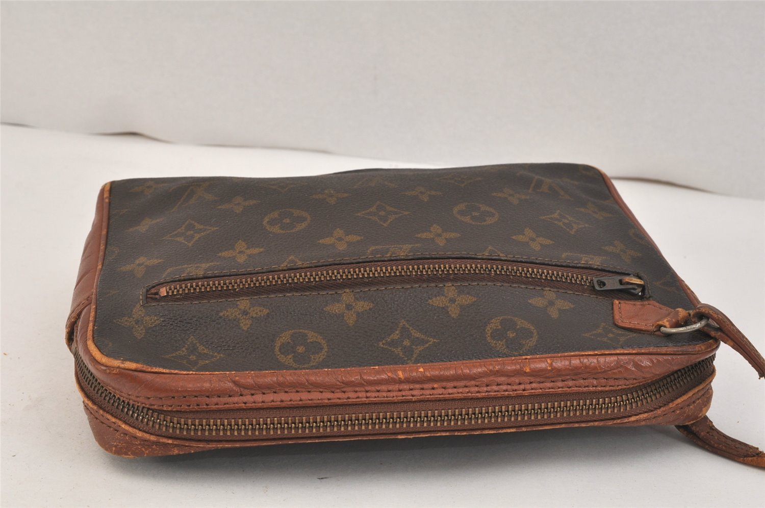 Authentic Louis Vuitton Monogram Pochette Sport Clutch Hand Bag Old Model 3603K