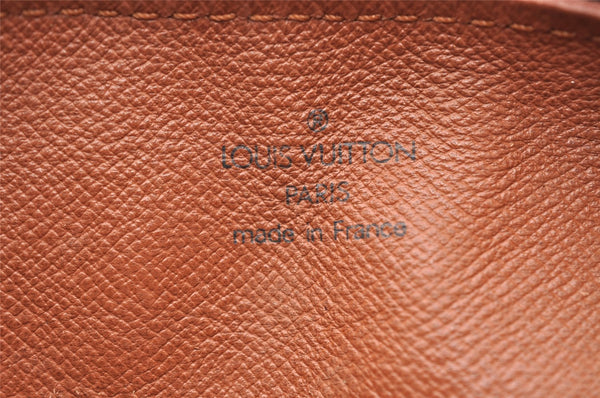 Authentic Louis Vuitton Monogram Papillon 26 Hand Bag Old Model LV 3609I