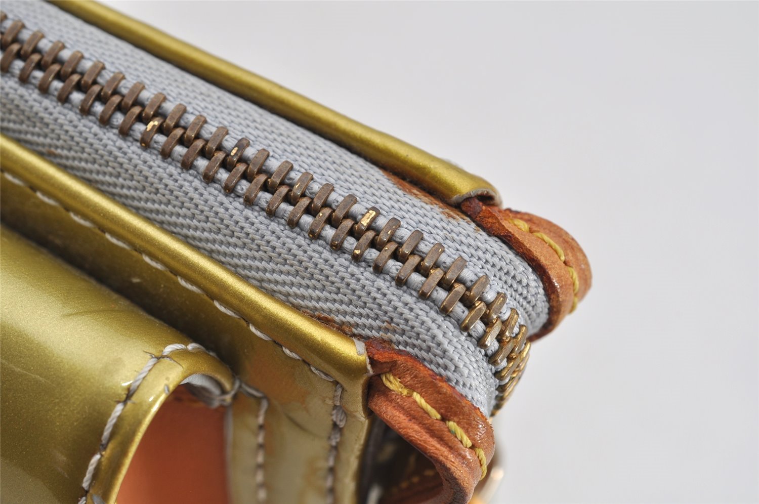 Auth Louis Vuitton Monogram Vernis Mott Shoulder Hand Bag Yellow M91030 LV 3614K