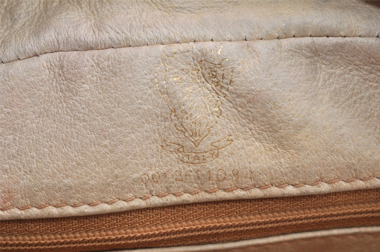 Authentic GUCCI Rigate Line Shoulder Cross Bag Purse GG PVC Leather Brown 3616K