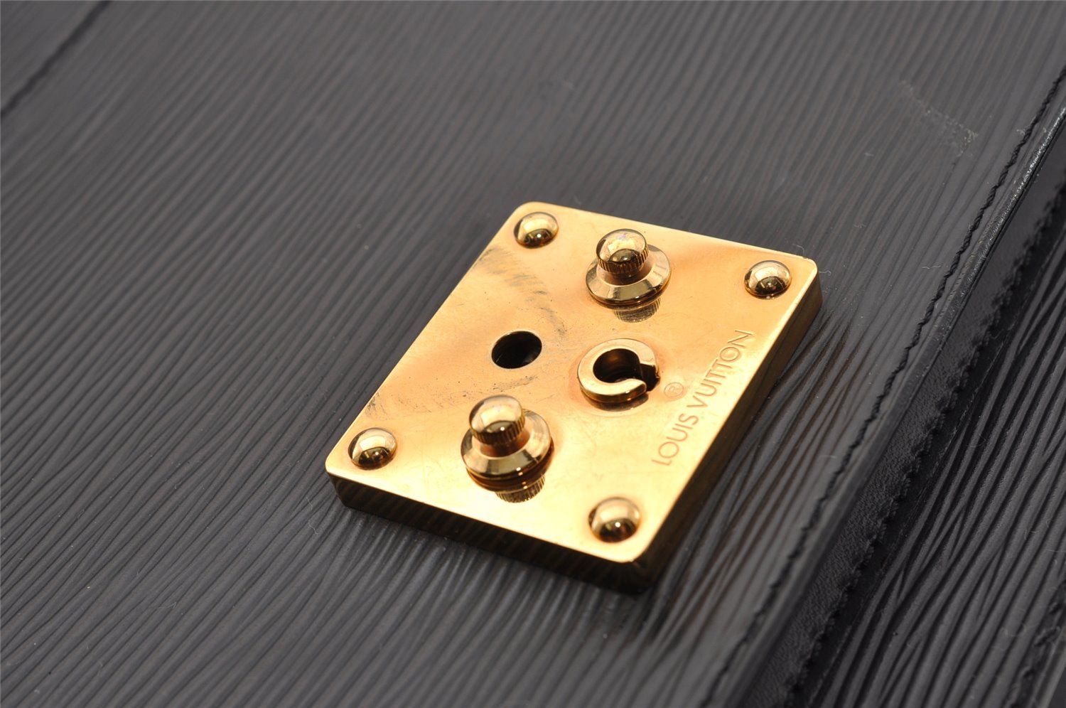 Authentic Louis Vuitton Epi Monceau 2Way Shoulder Hand Bag Black M52122 LV 3617I