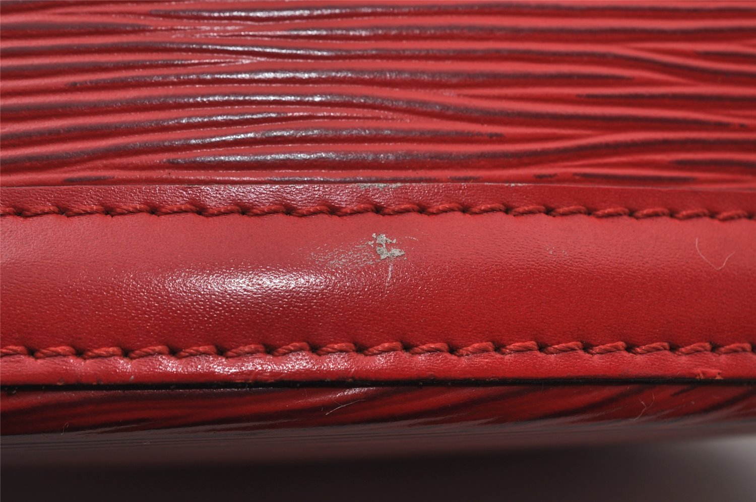 Authentic Louis Vuitton Epi Saint Jacques Hand Bag Red M52277 LV 3619I