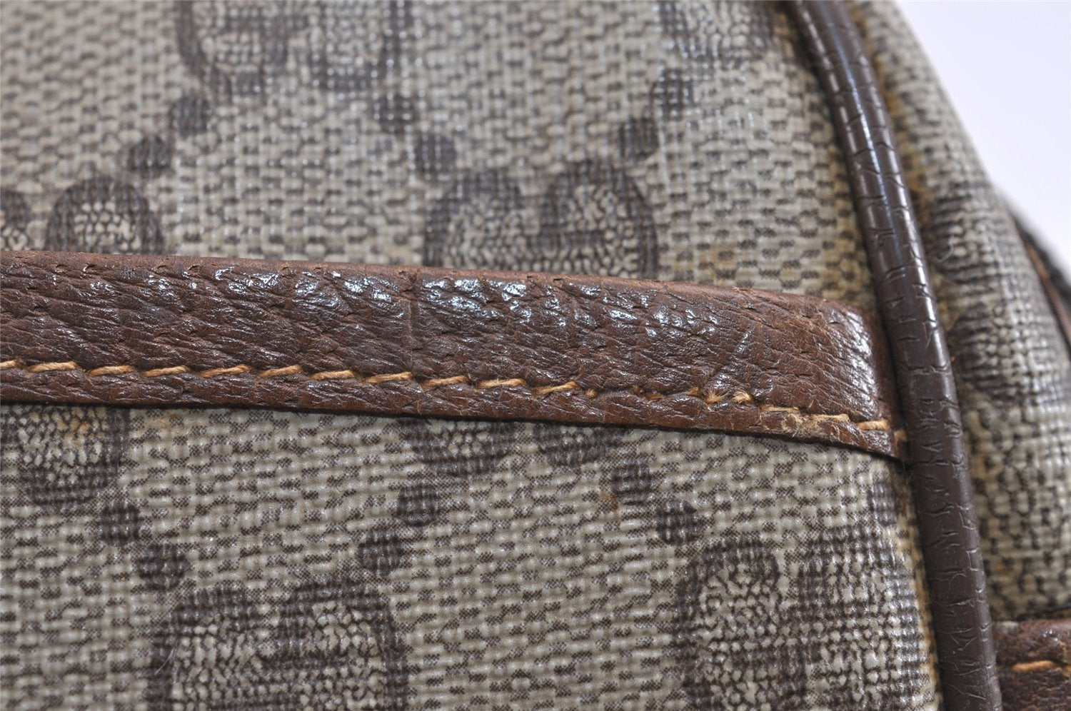 Authentic GUCCI Vintage Clutch Hand Bag Purse GG PVC Leather Brown 3620J