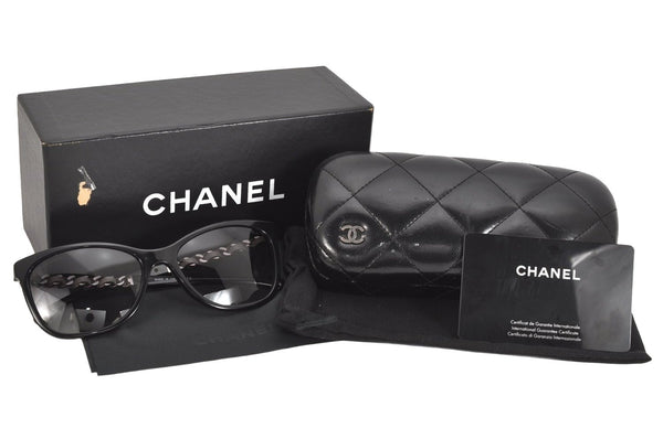 Authentic CHANEL Chain Sunglasses CC Logo Plastic 5260-Q-A Black Box 3622K