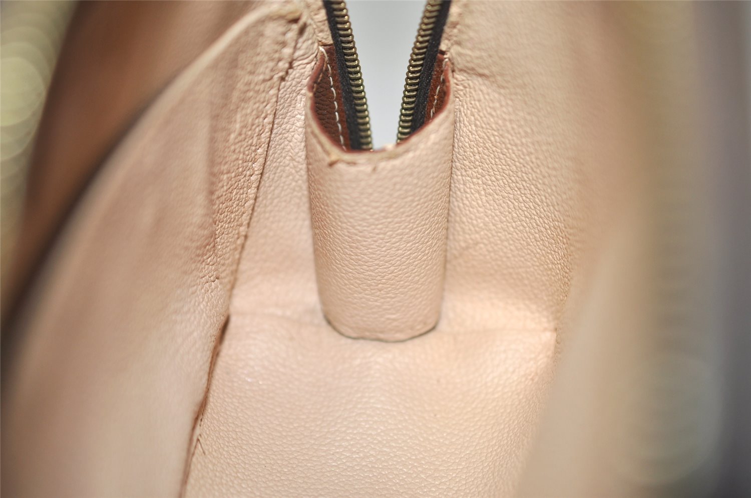 Auth Louis Vuitton Monogram Trousse Demi Ronde 23 Pouch M47520 Junk 3623K