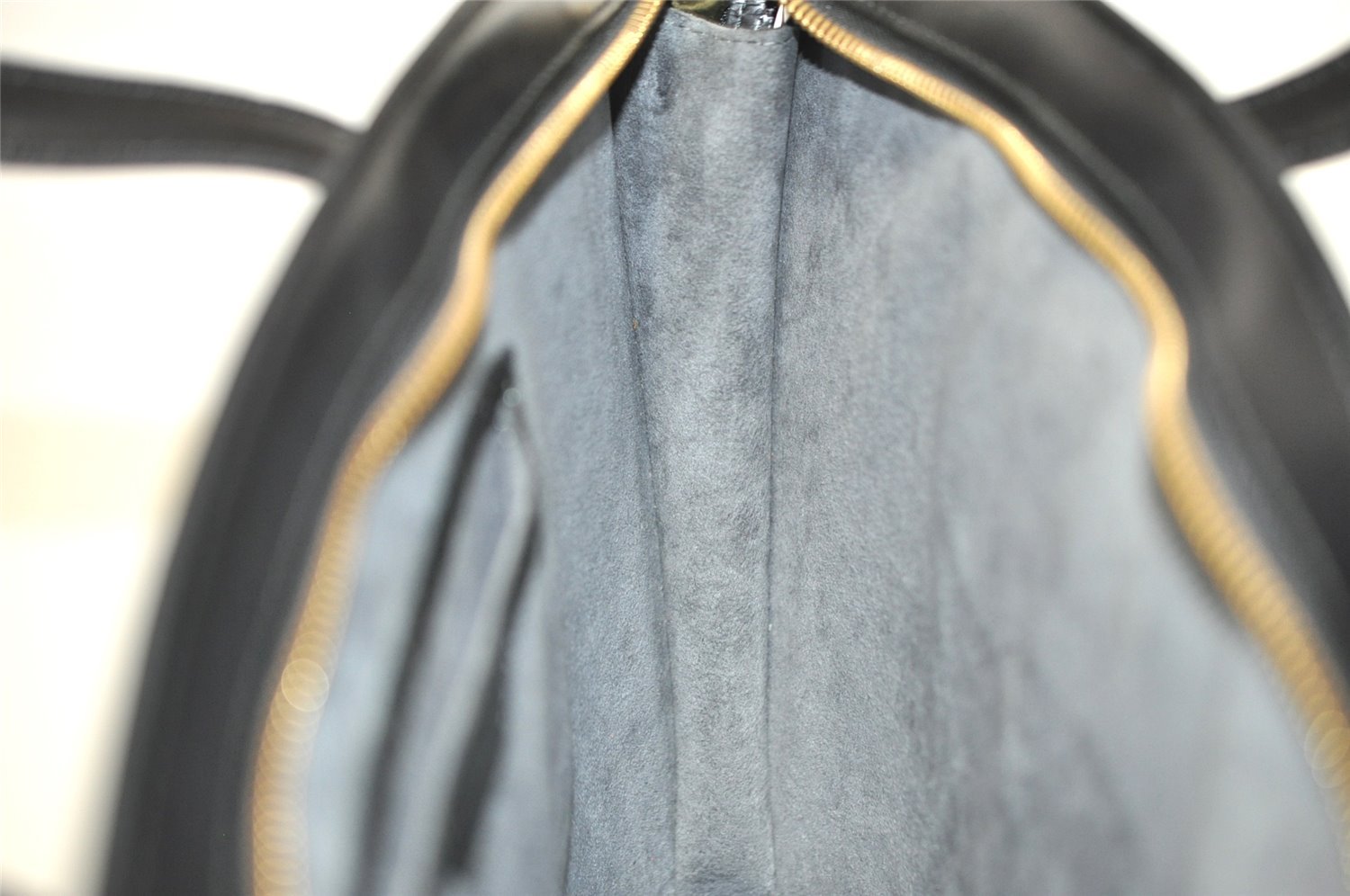 Authentic Louis Vuitton Epi Saint Jacques Hand Bag Black M52272 LV 3631I