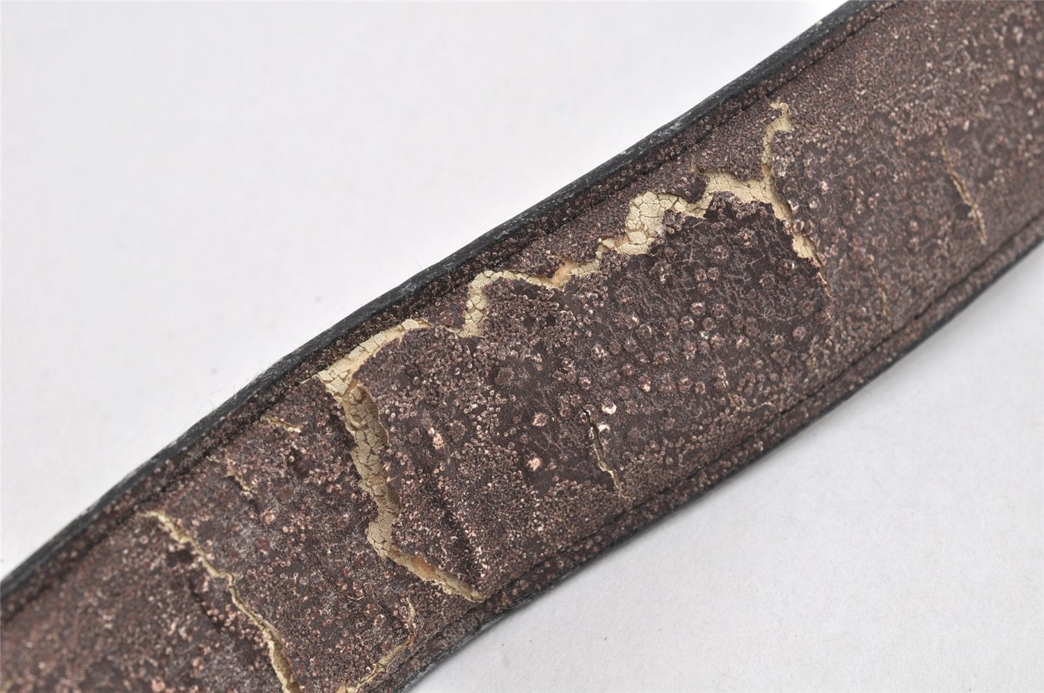 Authentic CHANEL Vintage Calf Skin Belt CC Logo 37.2-40.9