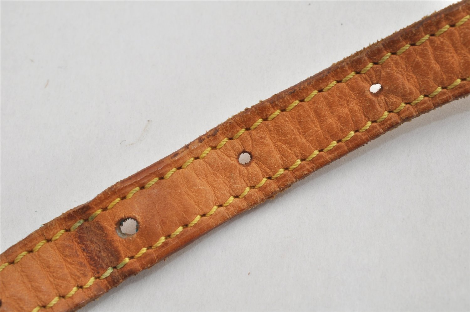 Authentic Louis Vuitton Leather Shoulder Strap Beige 37.8-46.9