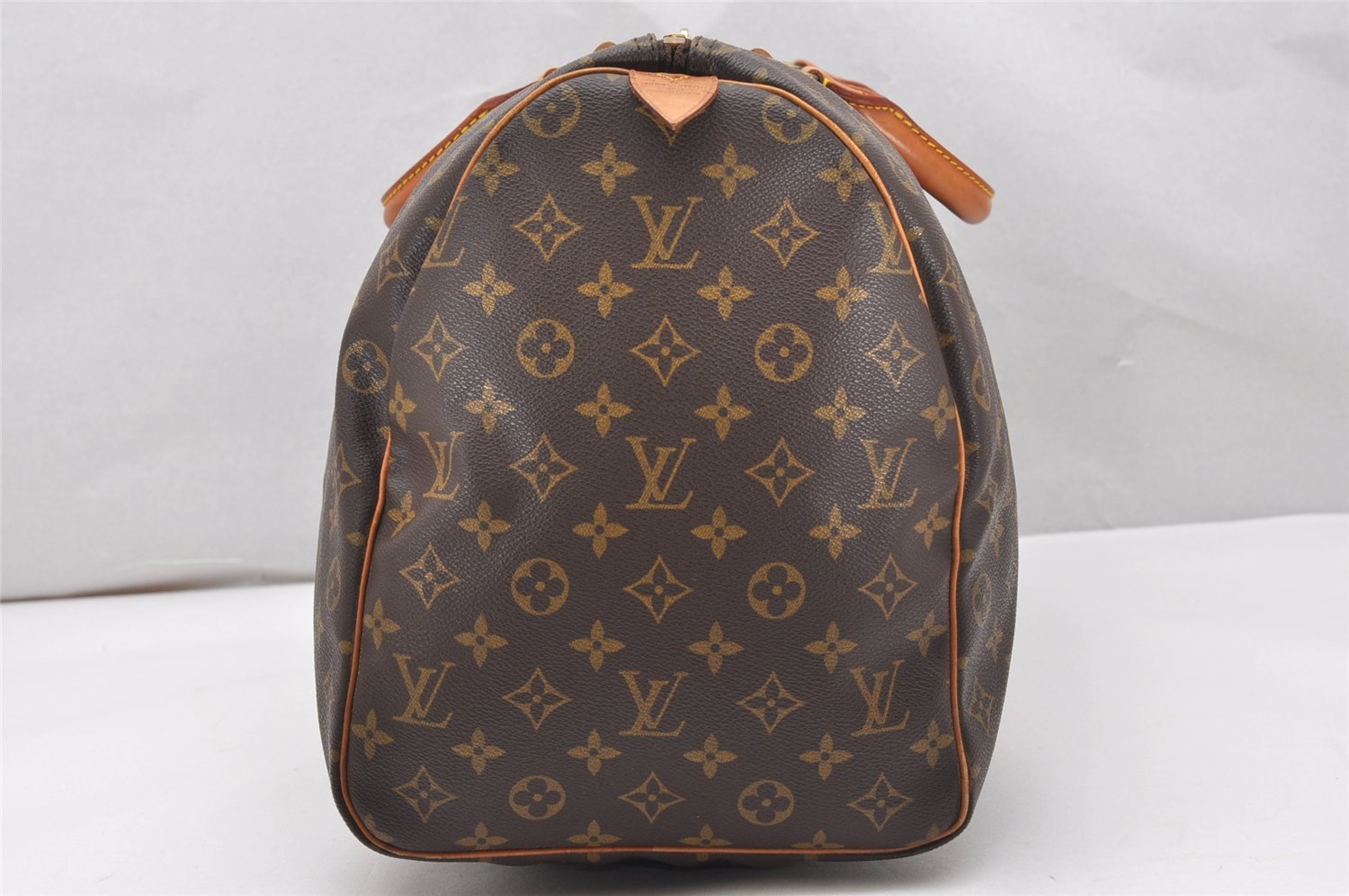 Authentic Louis Vuitton Monogram Keepall 50 Travel Boston Bag M41426 LV 3642K