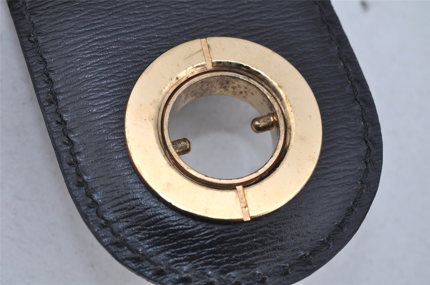 Authentic Louis Vuitton Epi Cluny Shoulder Bag Purse Black M52252 LV 3646I