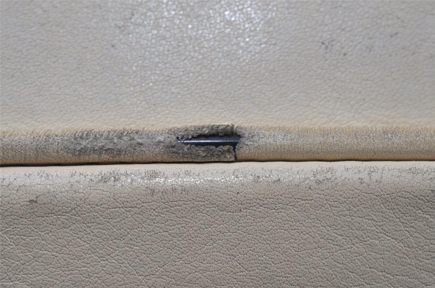 Authentic GUCCI Bamboo Drawstring Backpack Leather White 3647I