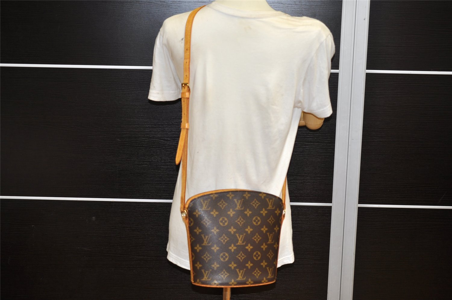Authentic Louis Vuitton Monogram Drouot Shoulder Cross Body Bag M51290 LV 3648K