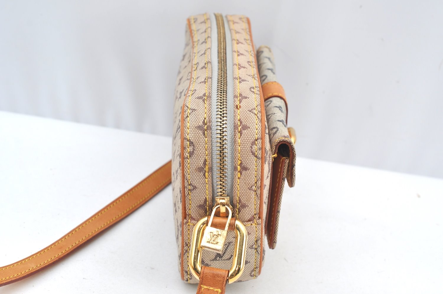 Auth Louis Vuitton Monogram Mini Juliet MM Shoulder Cross Bag M92004 LV 3650H