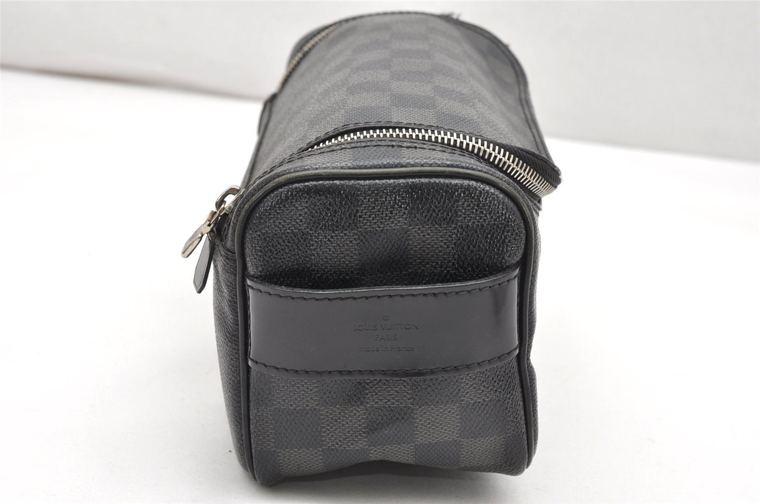 Authentic Louis Vuitton Damier Graphite Toilette Pouch Hand Bag N47625 LV 3651K