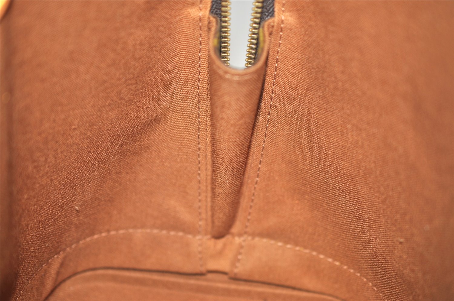 Authentic Louis Vuitton Monogram Alma Hand Bag Purse M51130 LV 3652K