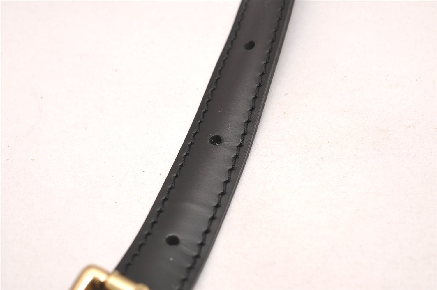 Authentic Louis Vuitton Leather Shoulder Strap Black 40.9-48