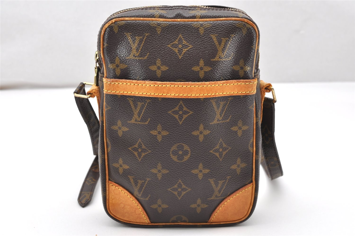 Authentic Louis Vuitton Monogram Danube Shoulder Cross Bag M45266 Junk 3656K