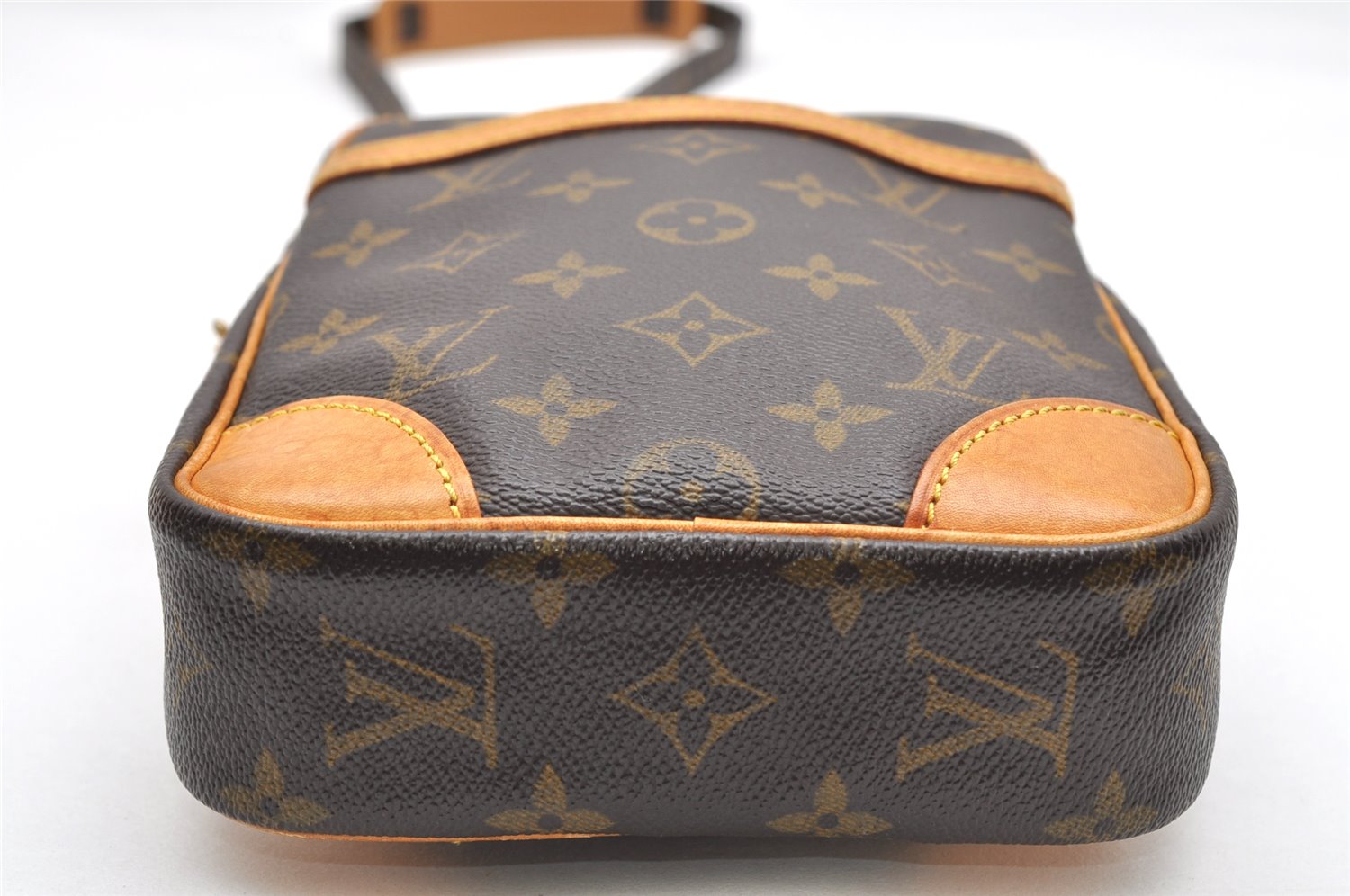 Authentic Louis Vuitton Monogram Danube Shoulder Cross Bag M45266 Junk 3656K