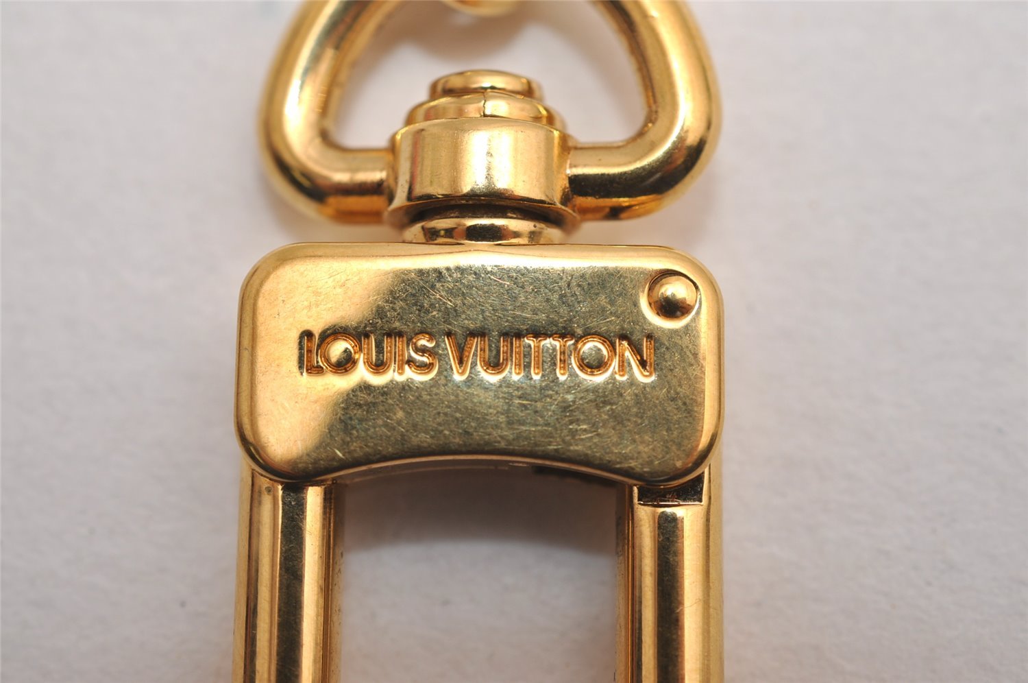 Authentic Louis Vuitton Chenne Ano Cles Key Chain Strap Gold M58021 LV 3662J