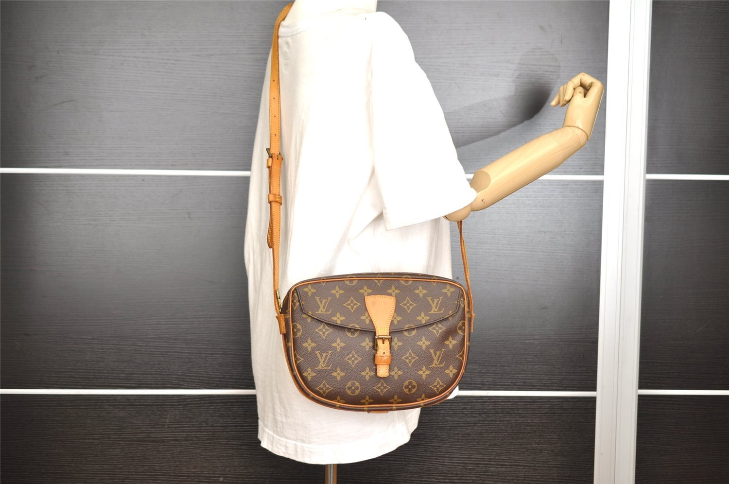 Authentic Louis Vuitton Monogram Jeune Fille MM M51226 Shoulder Cross Bag 3663I