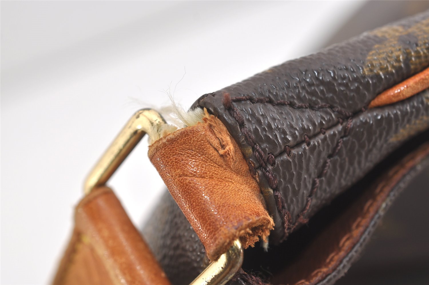 Authentic Louis Vuitton Monogram Musette Shoulder Cross Body Bag M51256 LV 3671J