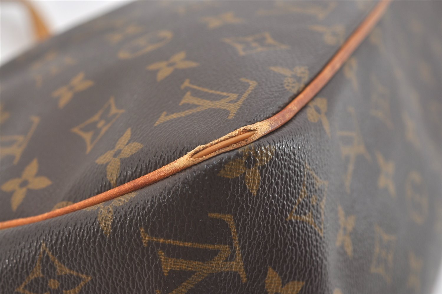 Authentic Louis Vuitton Monogram Batignolles Horizontal Tote Bag M51154 LV 3676J