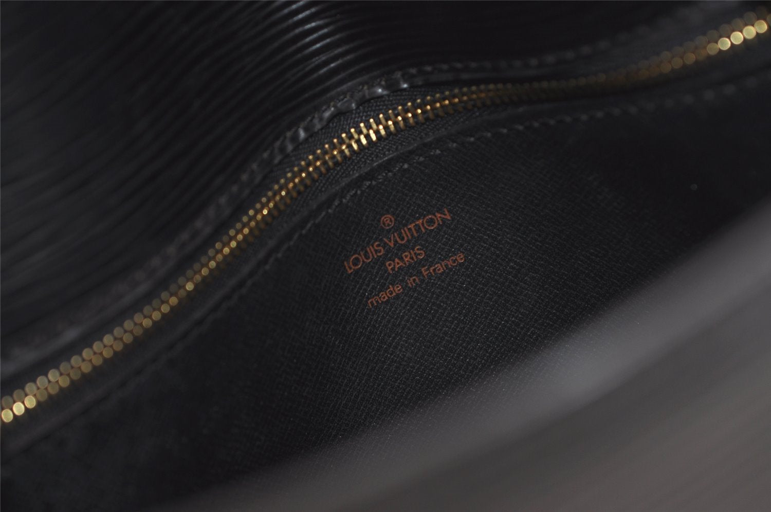 Auth Louis Vuitton Epi Saint Cloud GM Shoulder Cross Body Bag M52192 Black 3677J