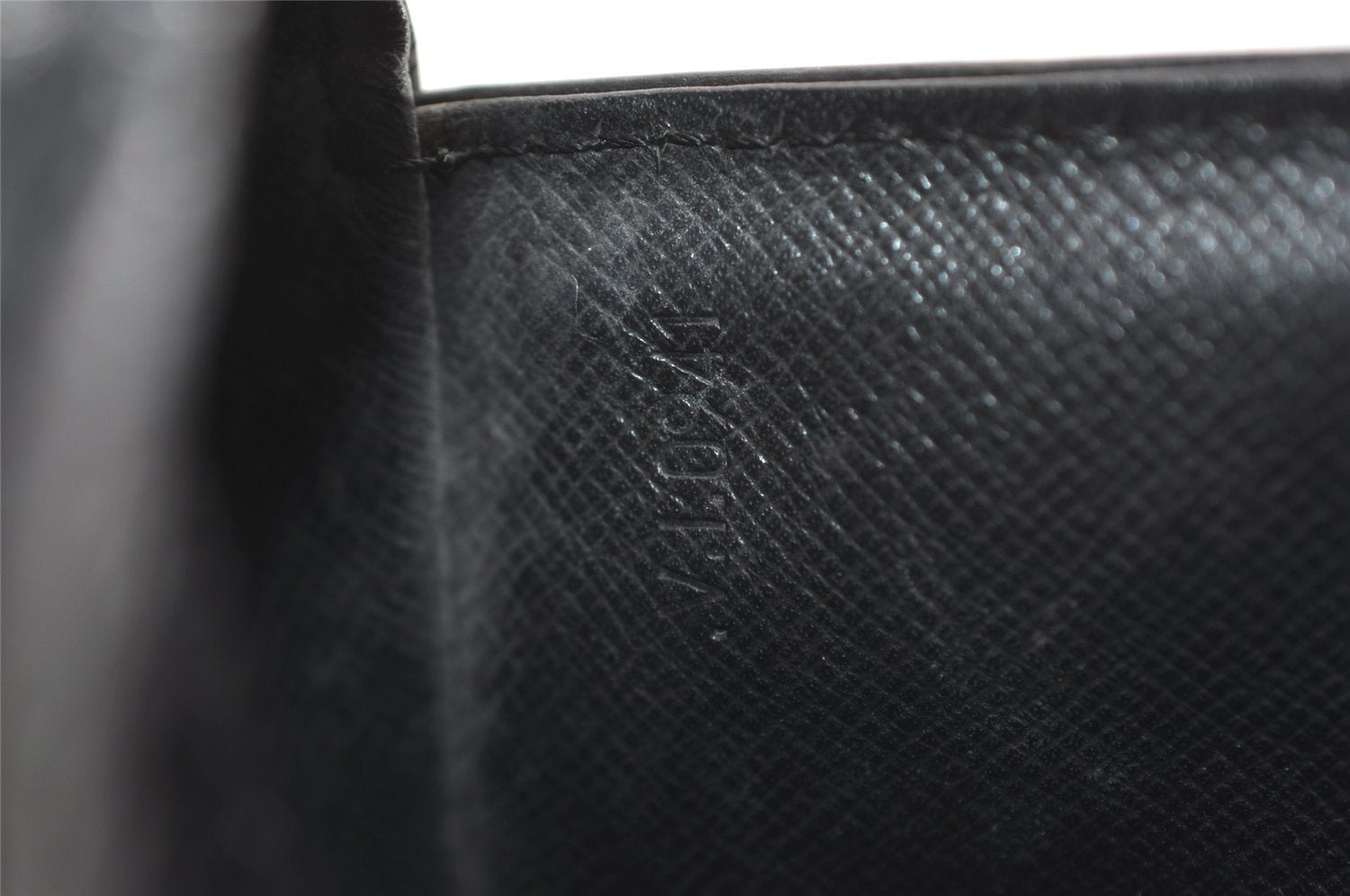 Auth Louis Vuitton Epi Saint Cloud GM Shoulder Cross Body Bag M52192 Black 3677J