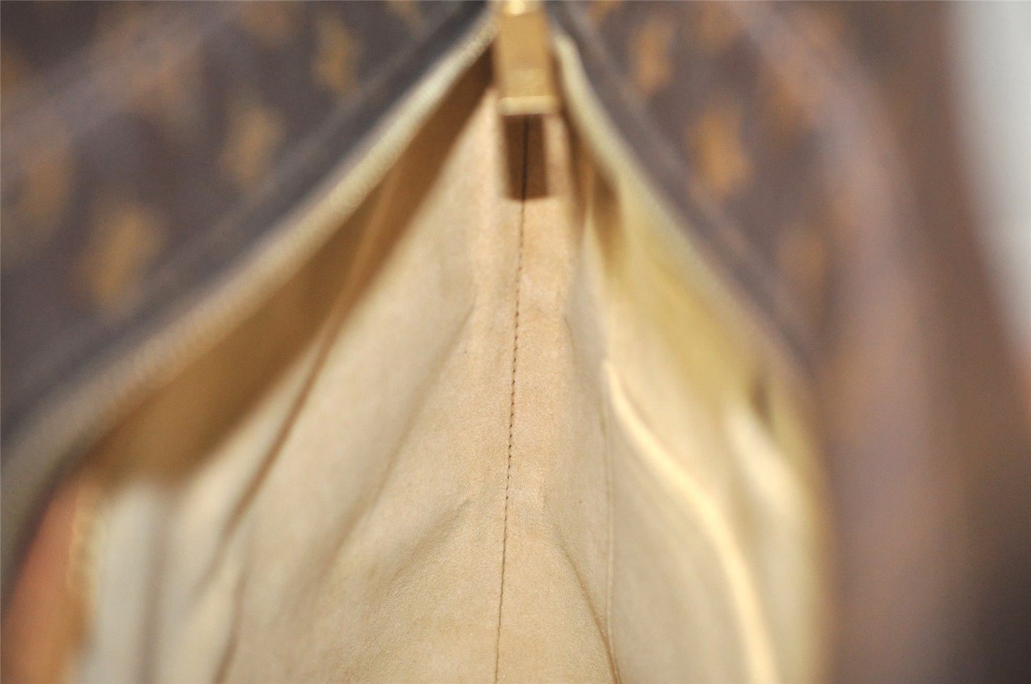 Authentic Louis Vuitton Monogram Luco Shoulder Tote Bag M51155 LV 3679I