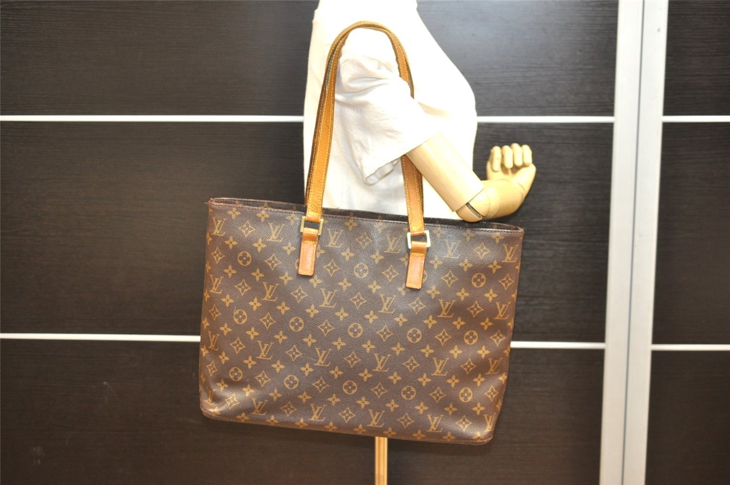 Authentic Louis Vuitton Monogram Luco Shoulder Tote Bag M51155 LV 3679I