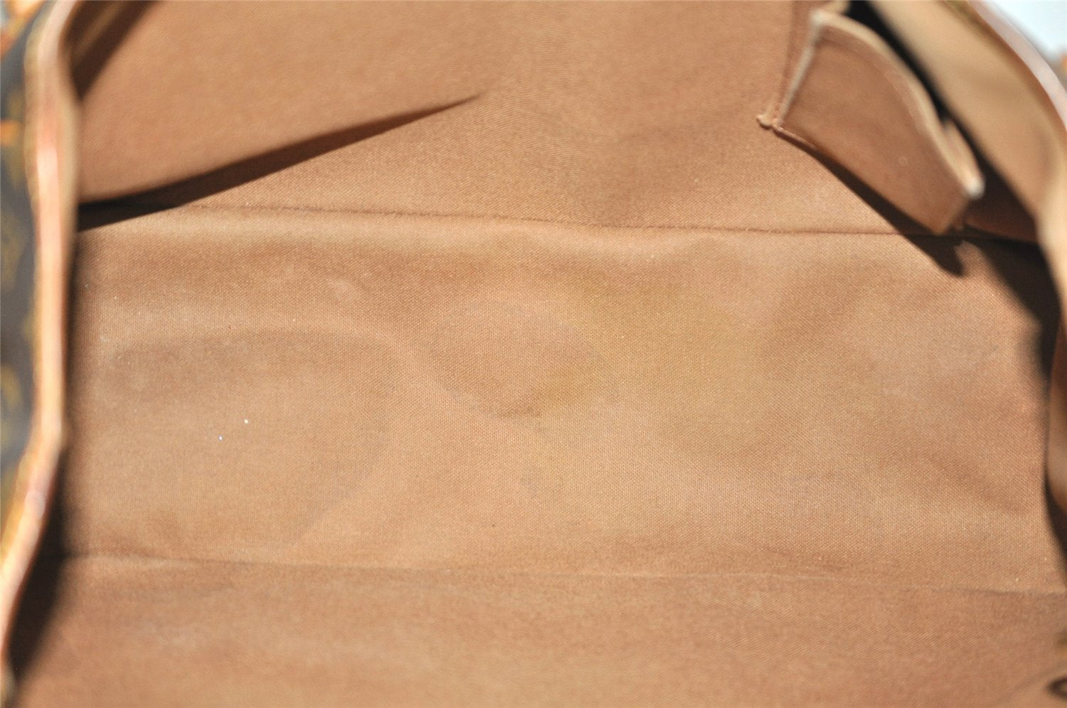 Authentic Louis Vuitton Monogram Batignolles Horizontal Tote Bag M51154 LV 3680J