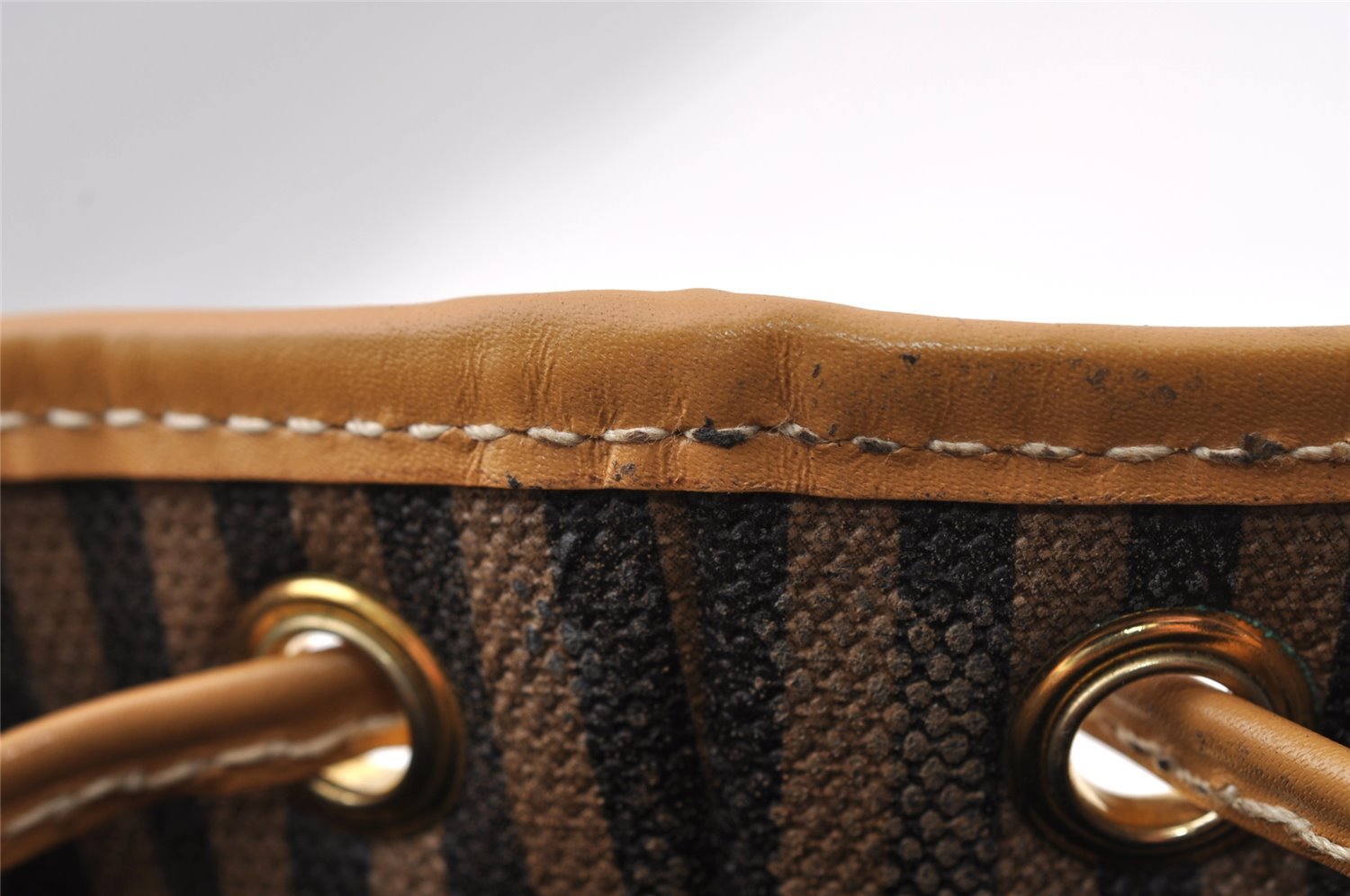 Authentic FENDI Pequin Drawstring Shoulder Bag PVC Leather Brown Junk 3682I