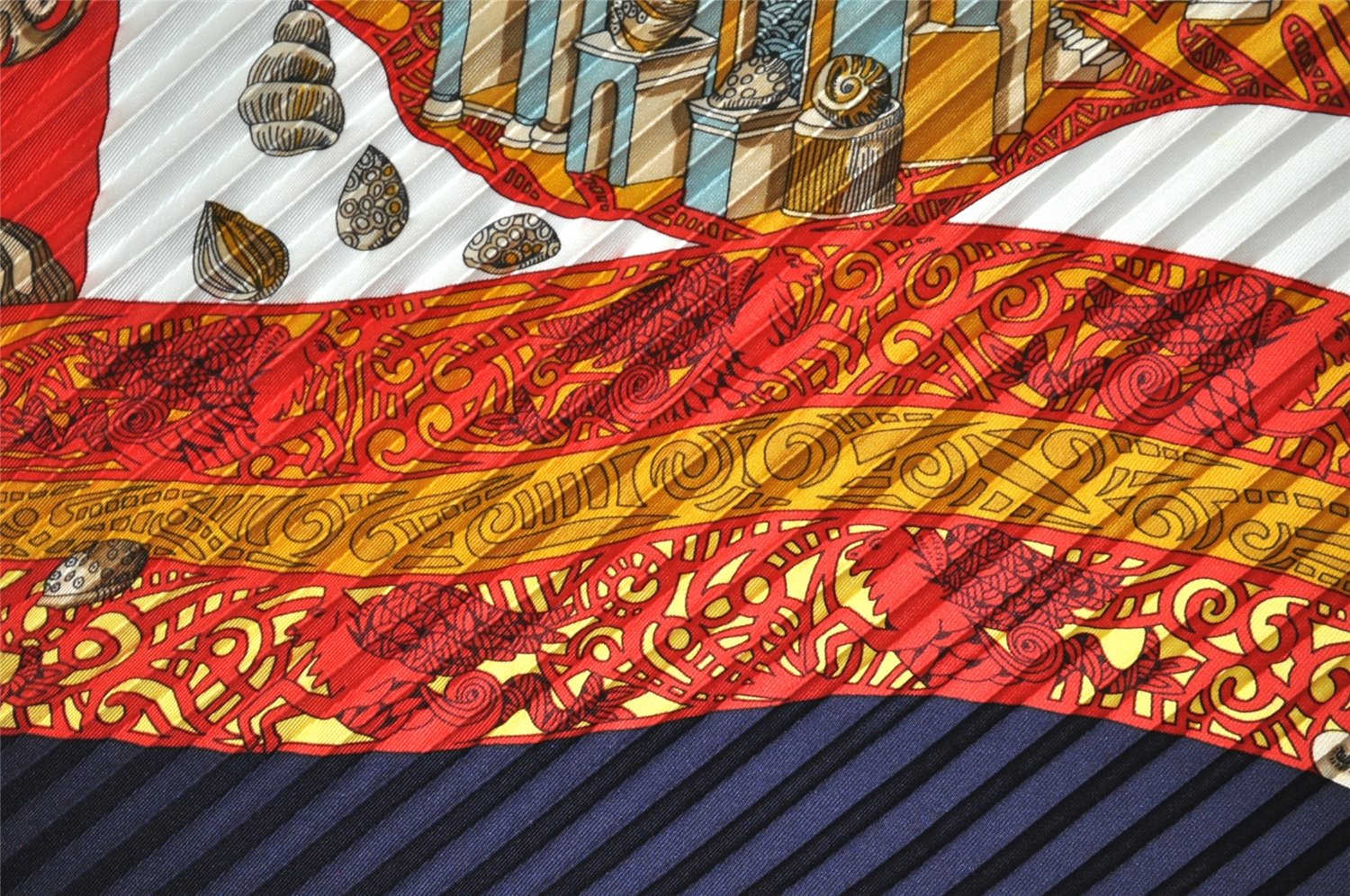 Authentic HERMES Pleats Scarf 