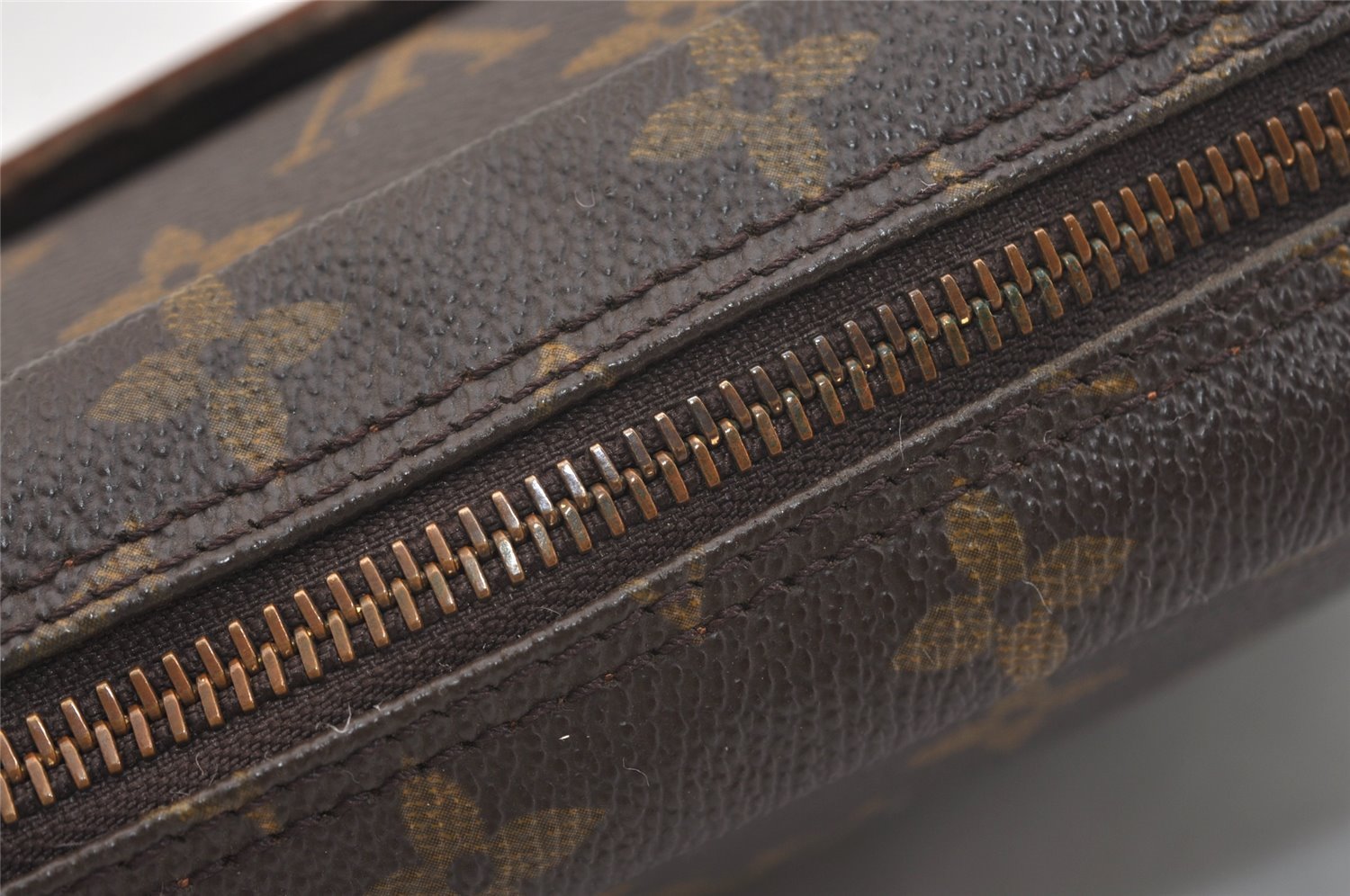 Authentic Louis Vuitton Monogram Compiegne 23 Clutch Hand Bag M51847 LV 3685J