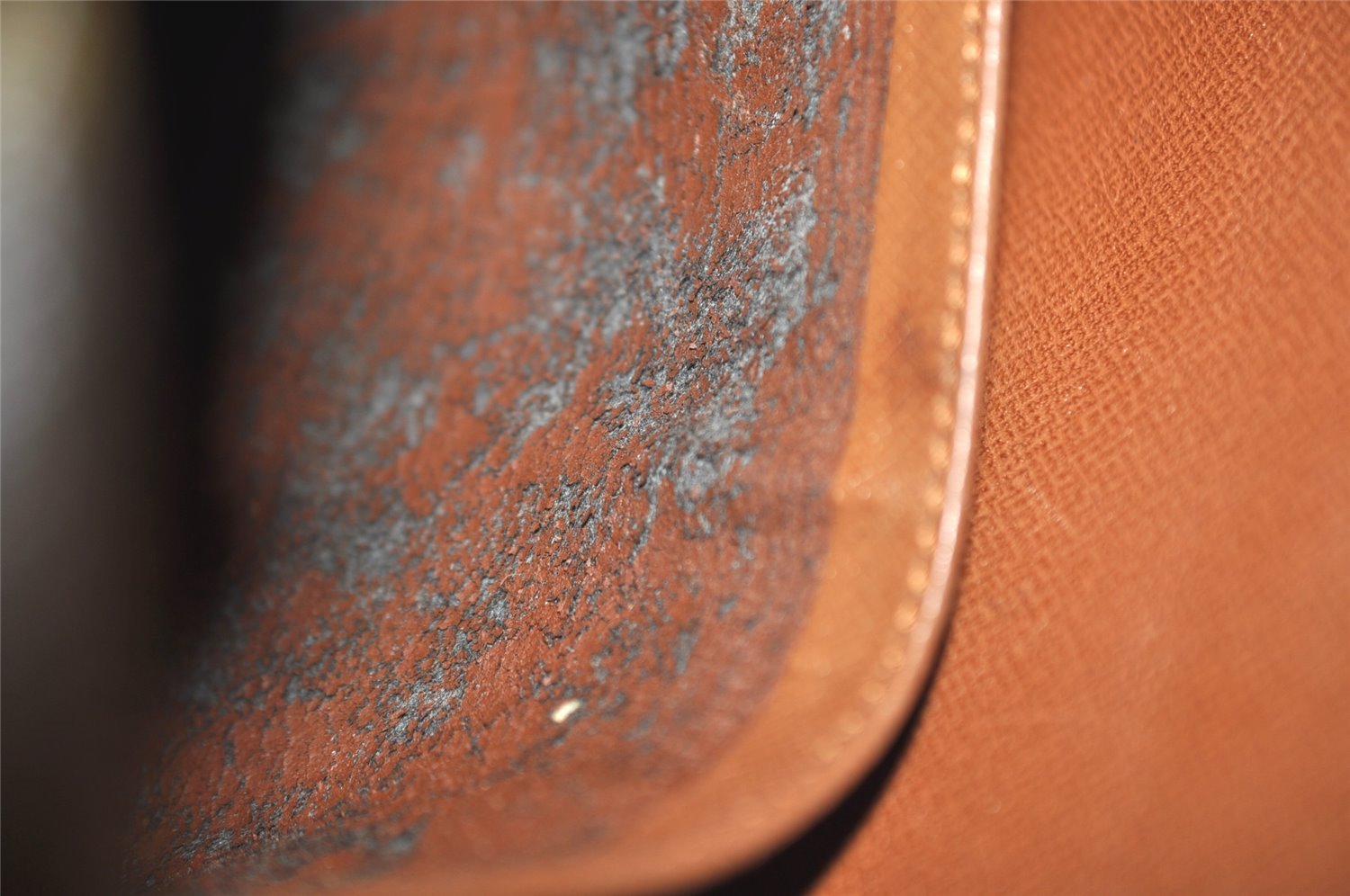 Authentic Louis Vuitton Monogram Compiegne 23 Clutch Hand Bag M51847 LV 3685J