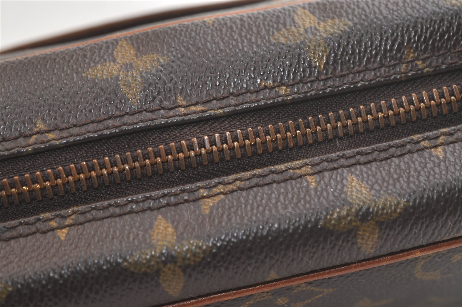 Authentic Louis Vuitton Monogram Compiegne 28 Clutch Hand Bag M51845 LV 3687K