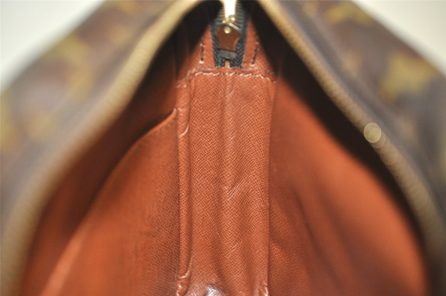 Authentic Louis Vuitton Monogram Compiegne 28 Clutch Hand Bag M51845 LV 3687K