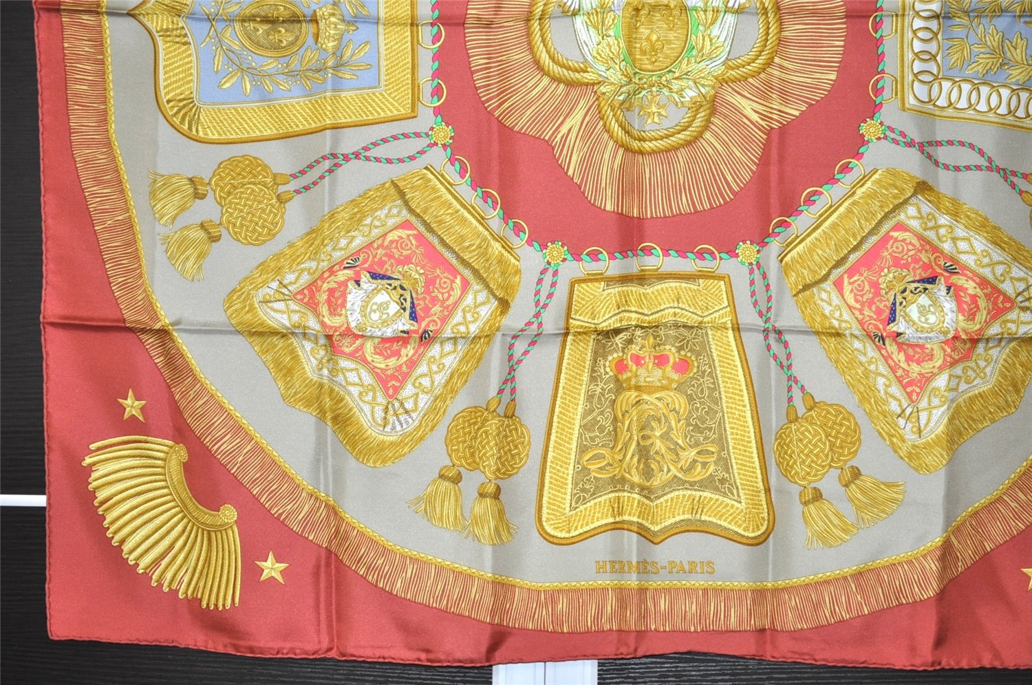 Authentic HERMES Carre 90 Scarf 