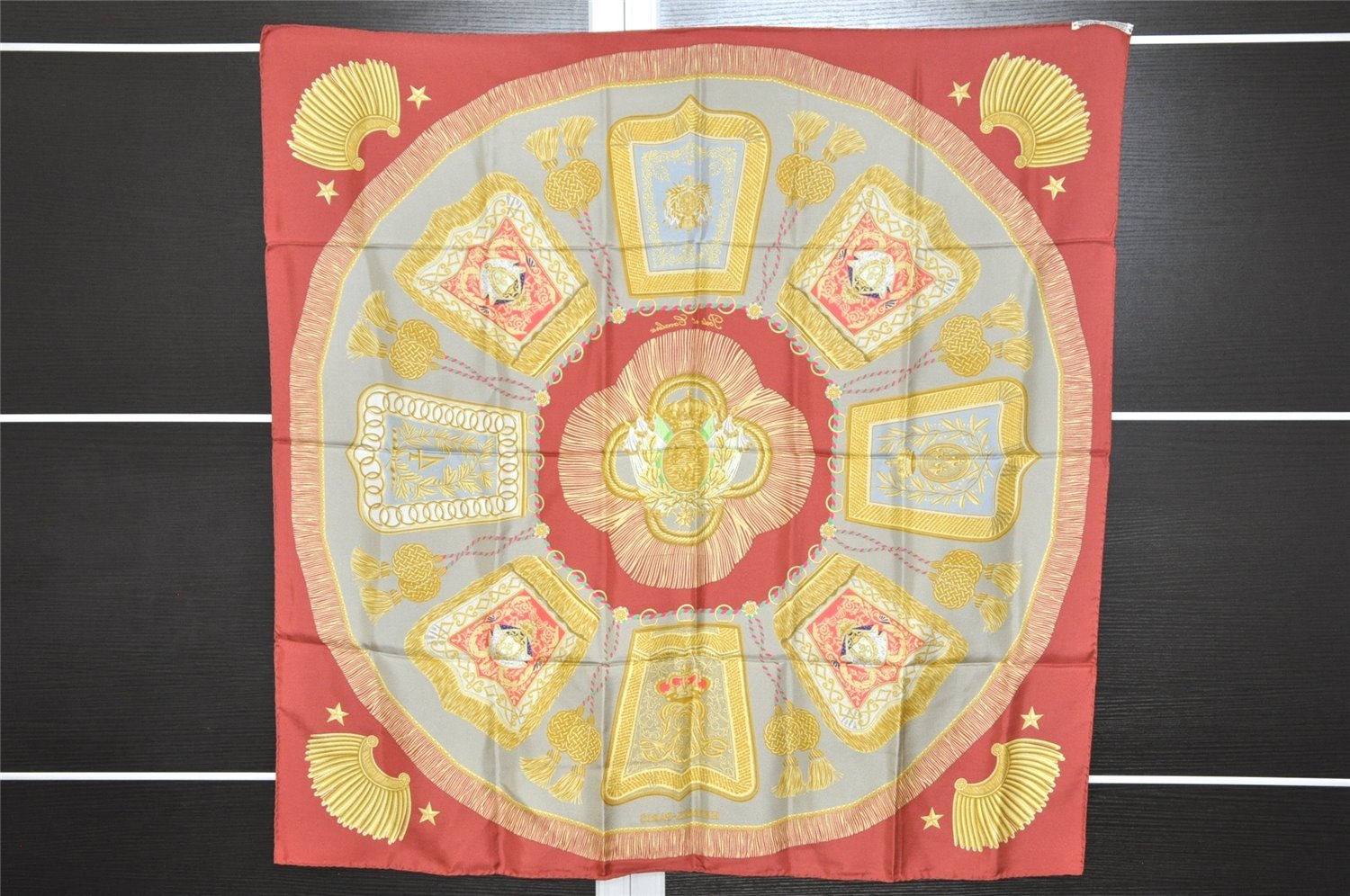 Authentic HERMES Carre 90 Scarf 